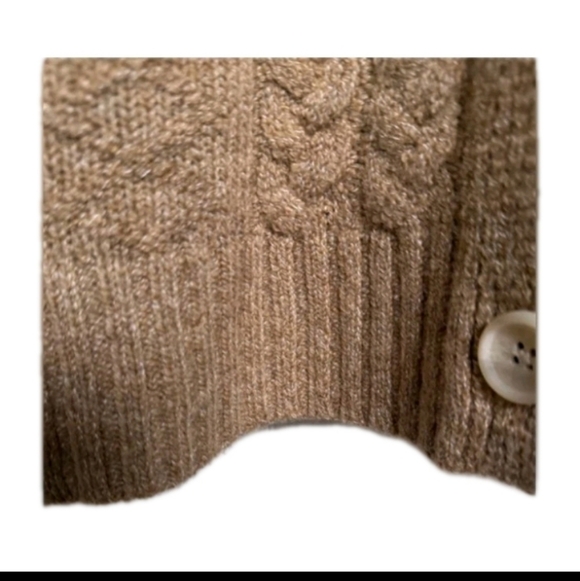 NWOT CAbi Tan Oversized Multi Knit Pattern Cardigan Sweater L/Xl - Picture 5 of 9